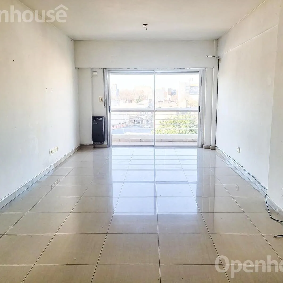 Alquiler Monoambiente con Balcon - Floresta