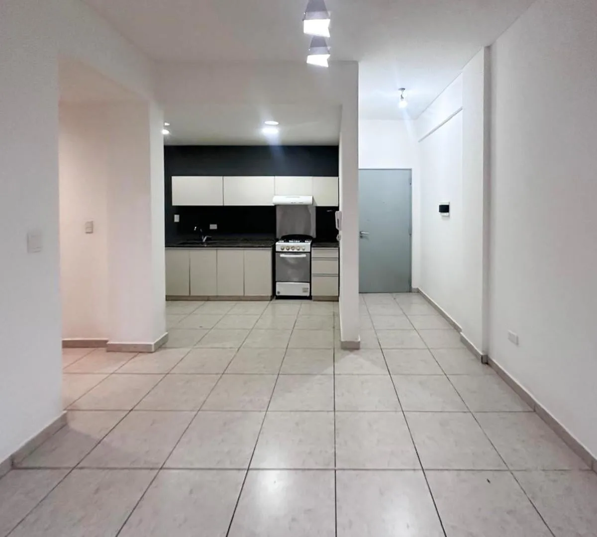 Departamento 2 Amb Interno - Merlo Sur