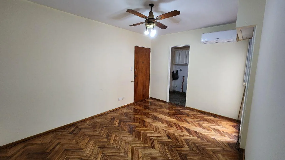 3 Ambientes Bajas Expensas J. Hernández Entre Cabildo y C. de La Paz