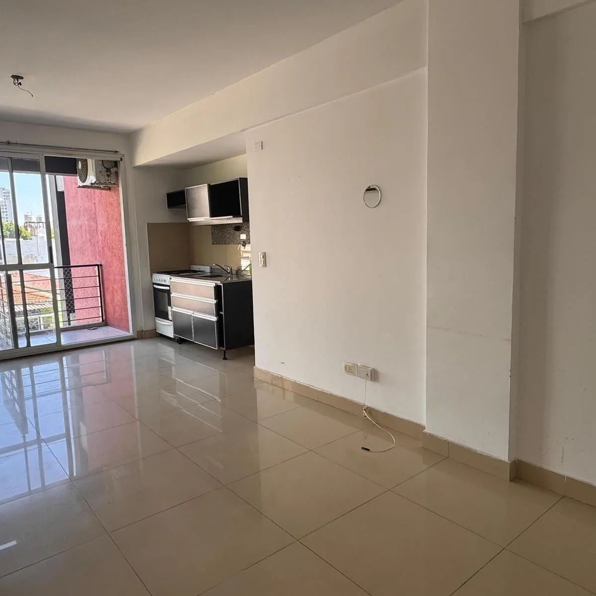 Departamento en Alquiler de 2 Ambientes en Parque Centenario