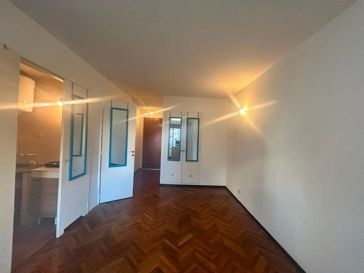 Departamento Monoambiente en Alquiler Muy Luminoso en Recoleta