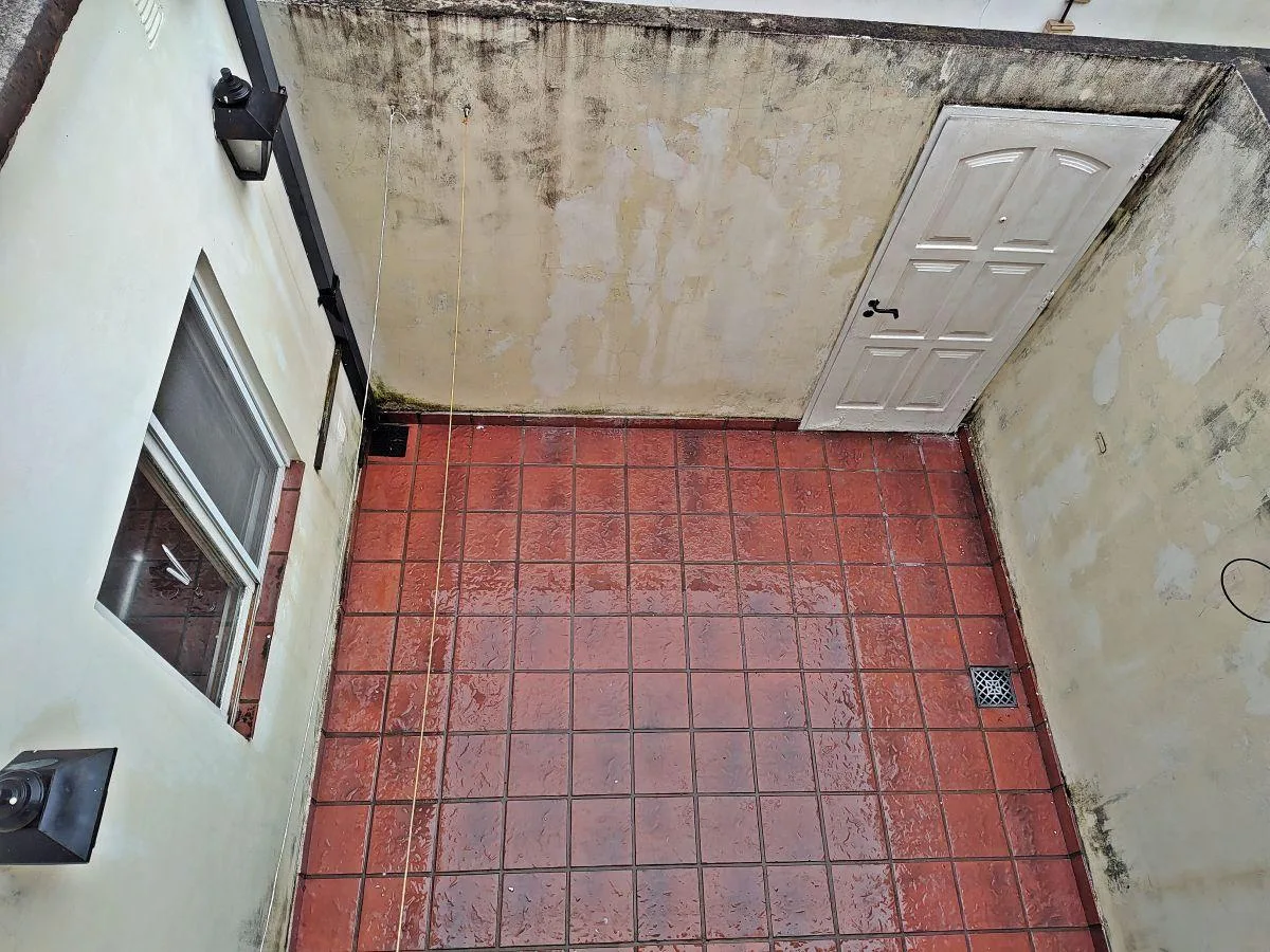 Juan A. Garcia 5900 – Hermoso PH 2 Amb y Escritorio en Duplex con Patio en Planta Baja ($880.000. -)