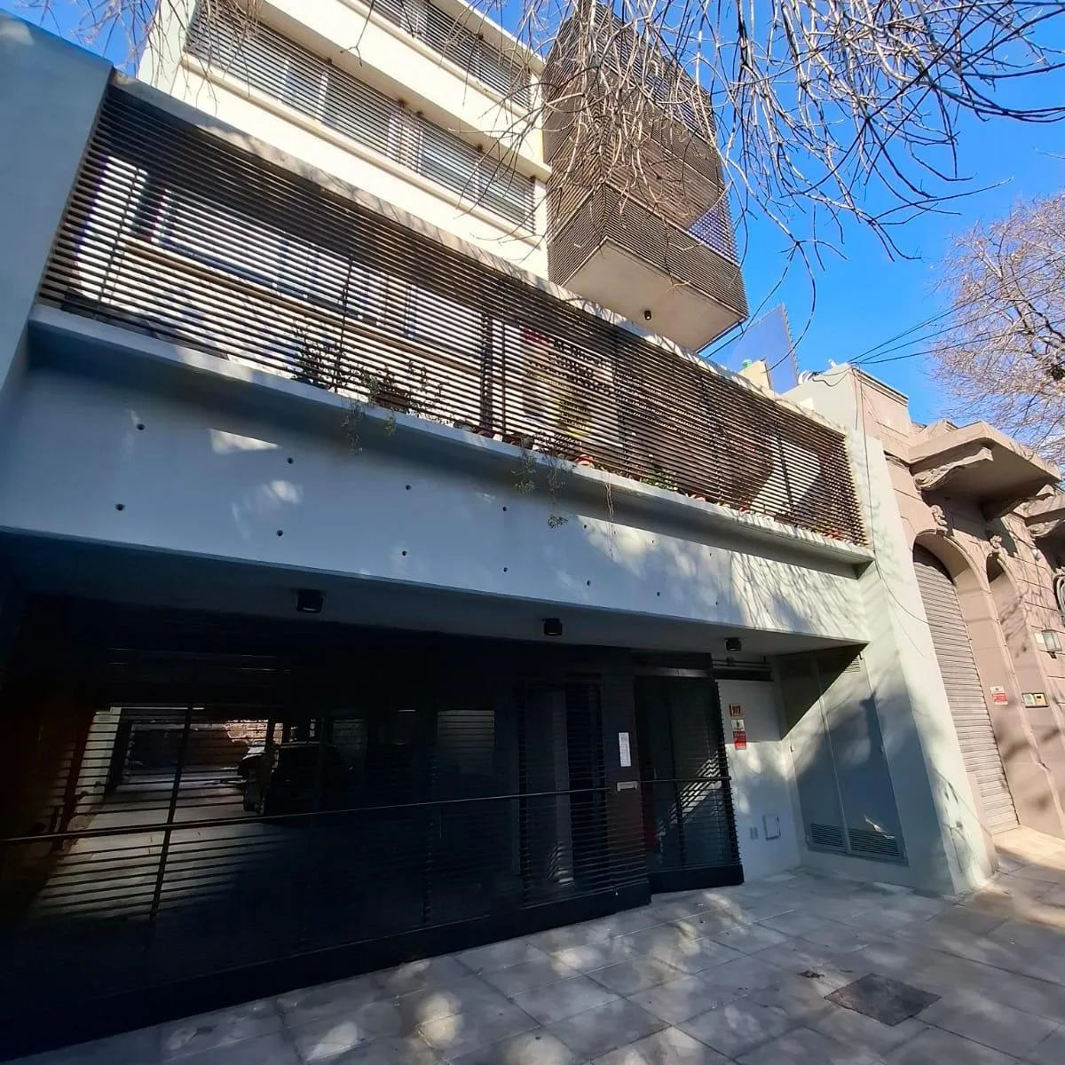 3-room apartment with parking
