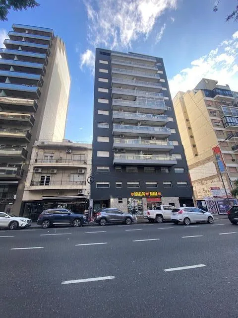 Alquiler Residencial Departamento Dos Ambientes en Boedo con Balcon
