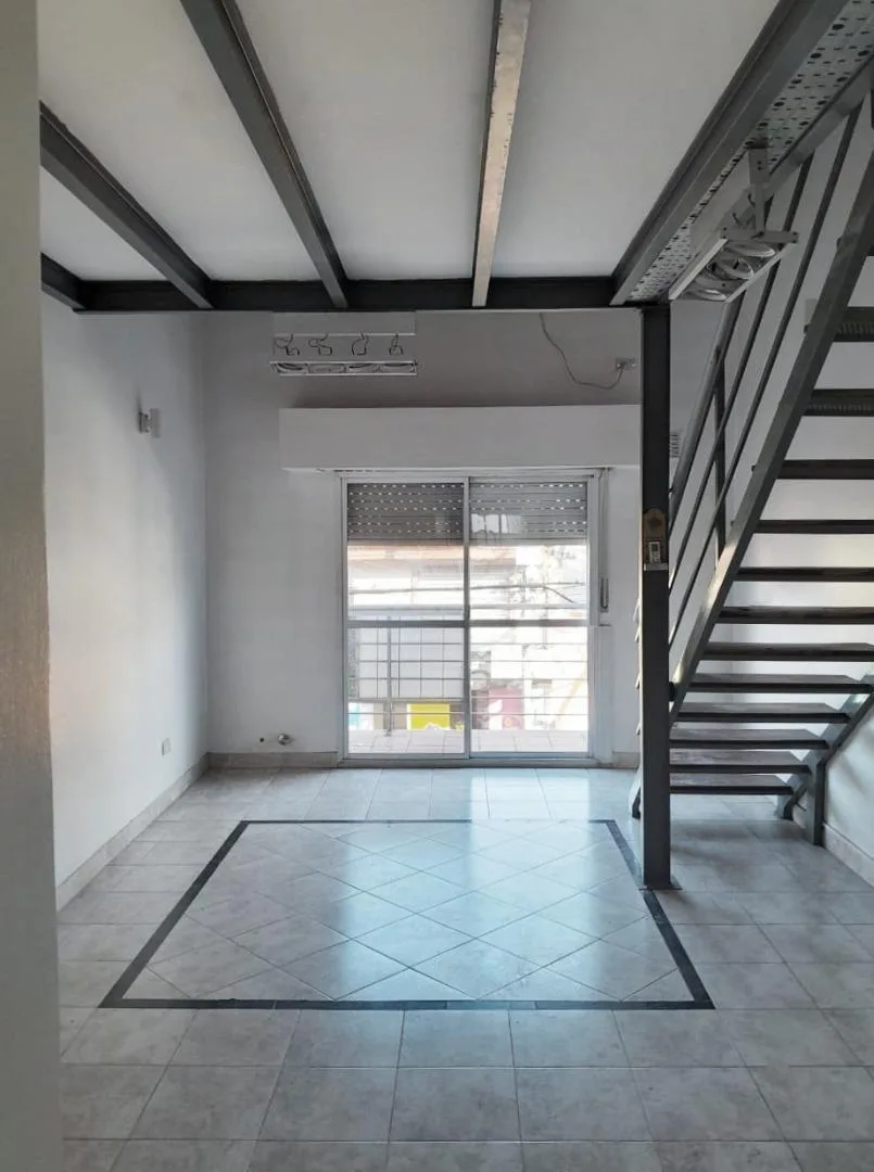 2-level PH with patio