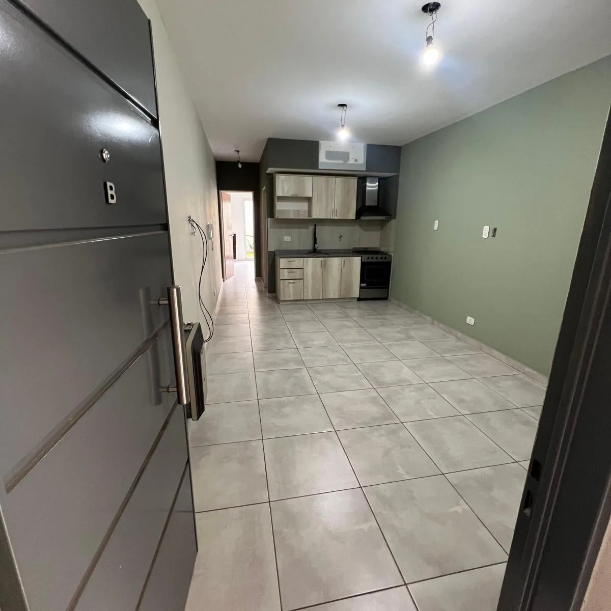 Departamento 2 Ambientes en Alquiler con Patio – a m de La Unlam