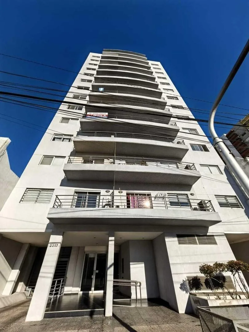Departamento en Alquiler en Avellaneda, G. B. a. Zona Sur, Argentina