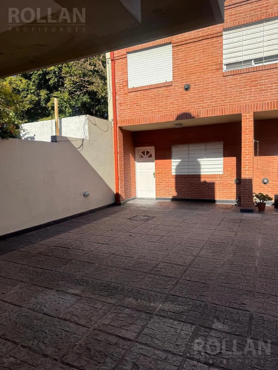 Duplex 3 dormitorios con cochera