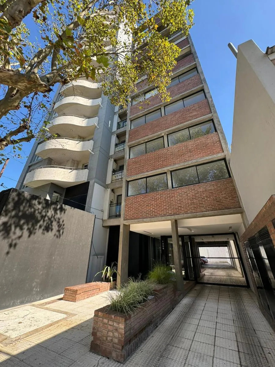 Departamento en Banfield Este