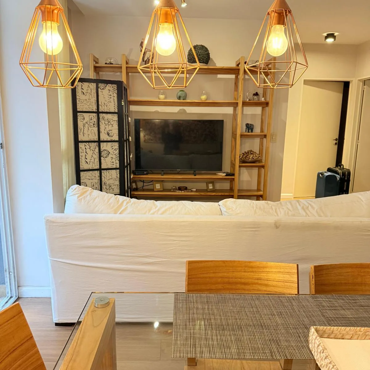 Departamento 3 Ambientes en Alquiler Nuñez Amoblado, Balcón y Piscina