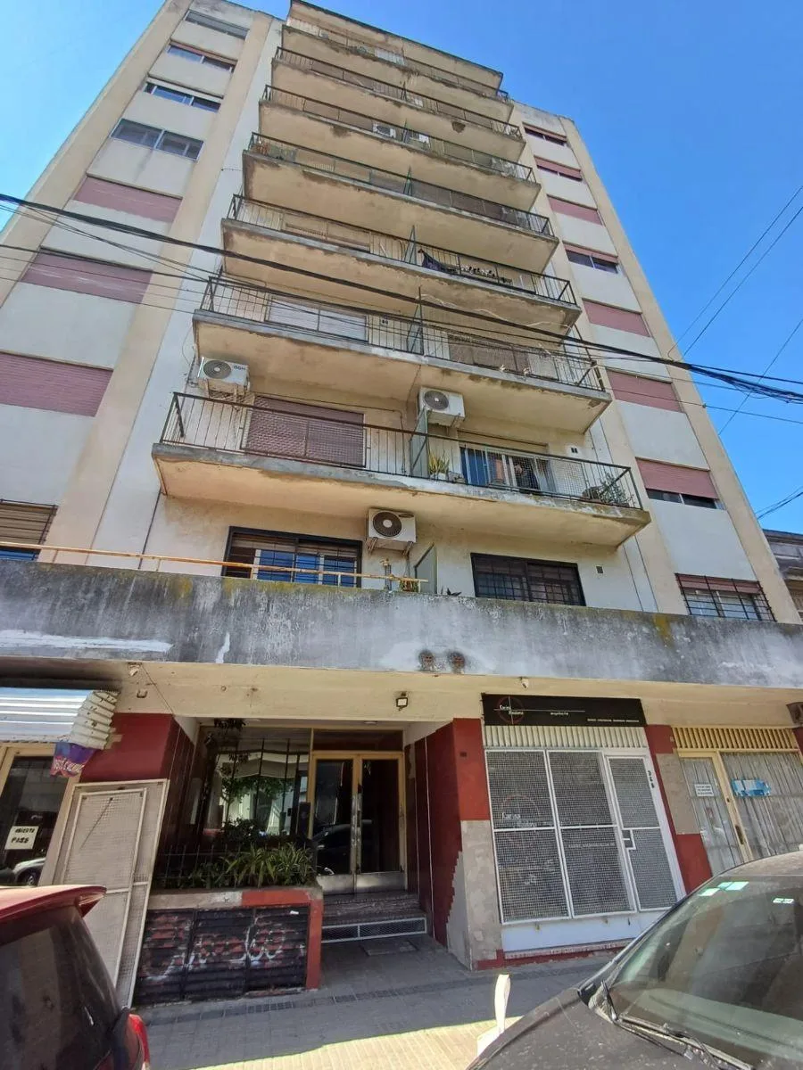 47 E/2 Y3 - Depto Zona Universitaria