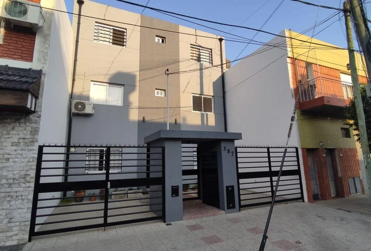 Departamento de 2 Ambientes Al Frente Moderno Ramos Mejia