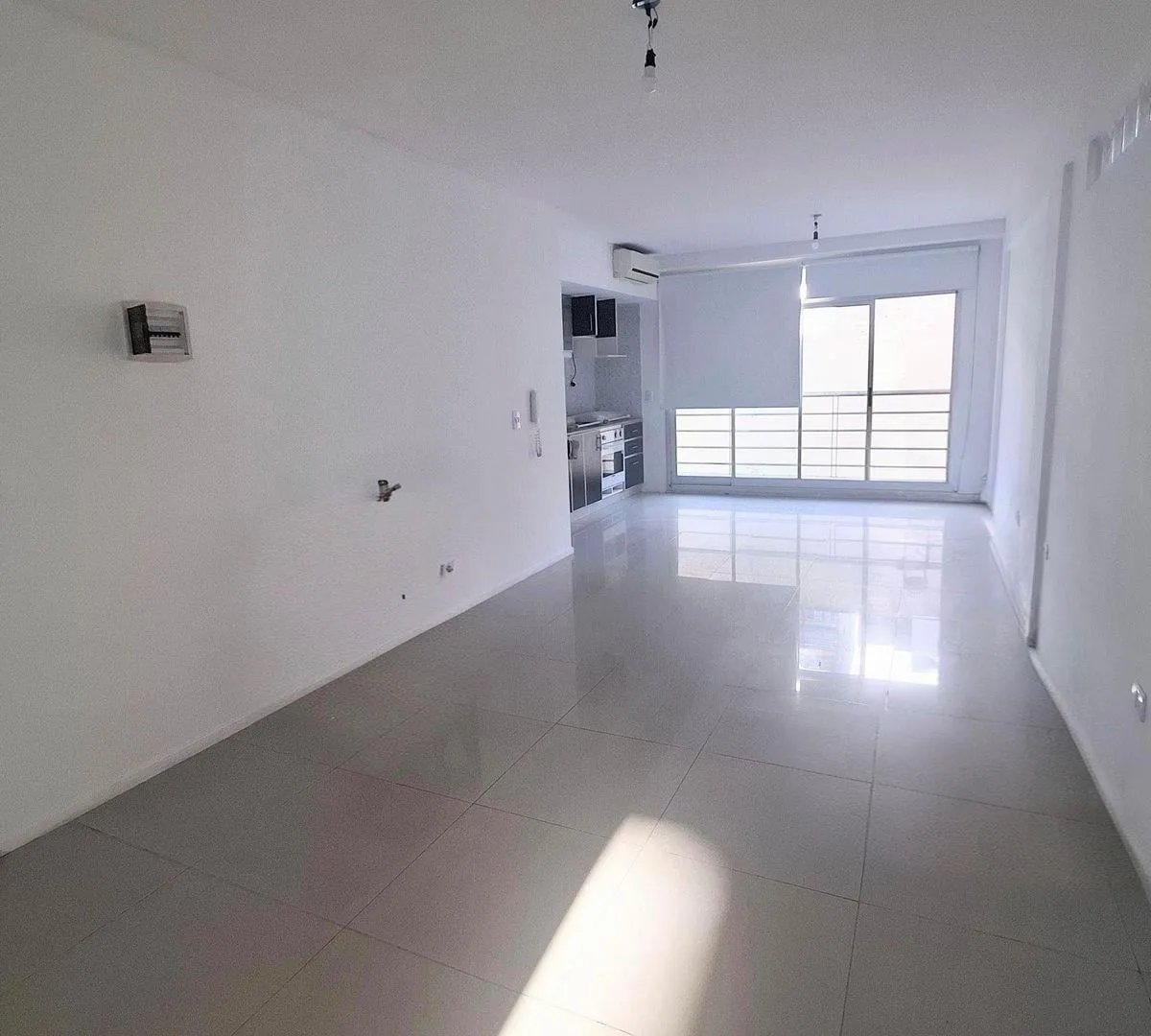 Alquiler - Monoambiente con Balcón y Amenities
