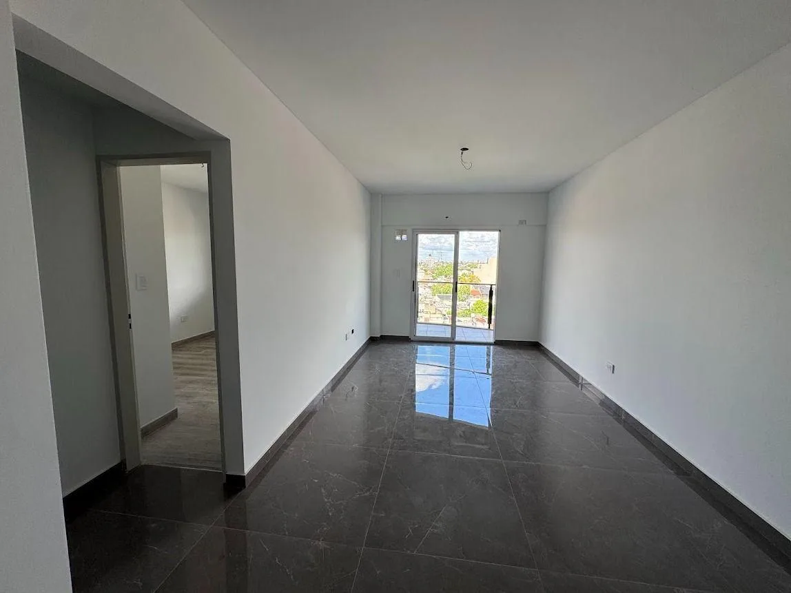 Alquiler de Departamento 2 Ambientes Santos Lugares C/ Amenities