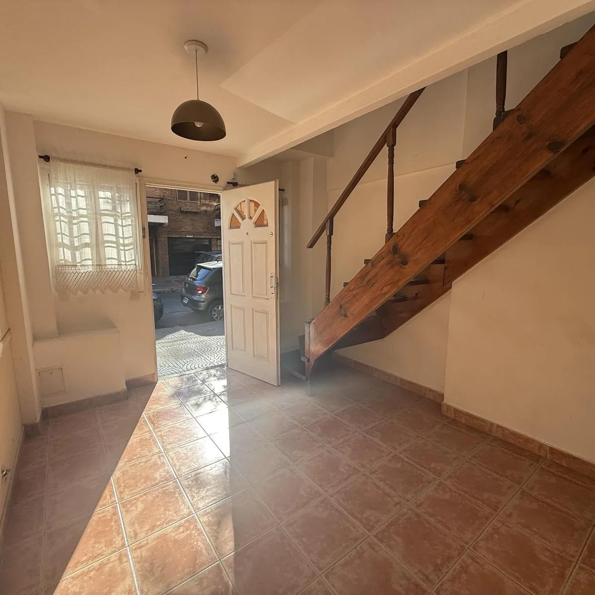 Duplex 2-room apartment with patio