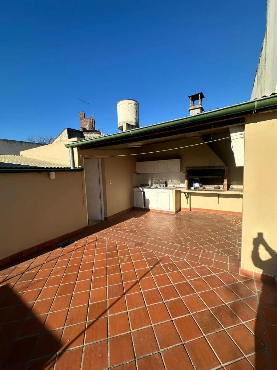 4-room PH with terrace and grill