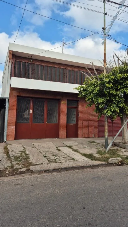 Listing: 2 bedrooms, Moreno