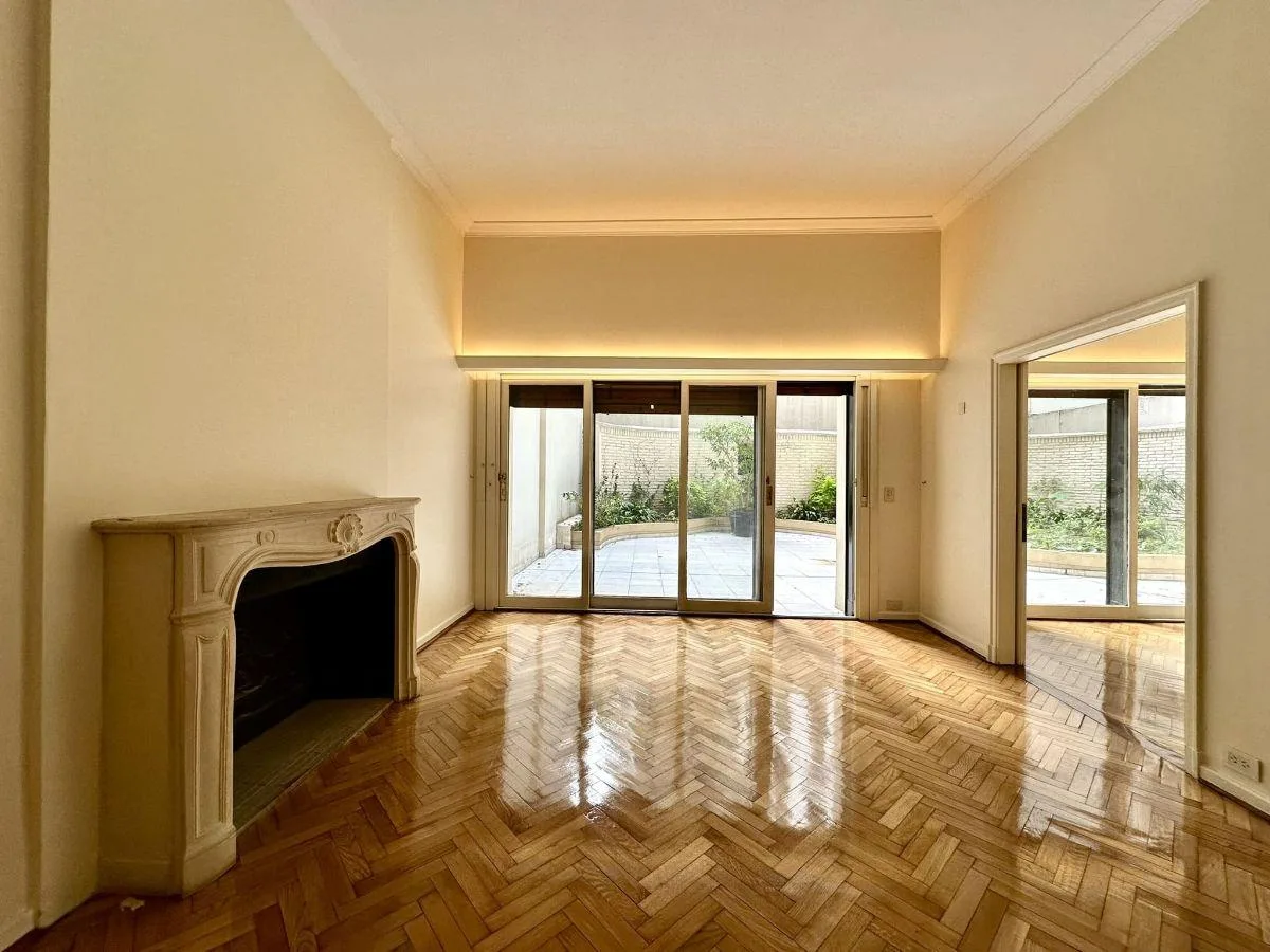 Av Alvear y Libertad - Plaza Pellegrini | Semipiso en Pb 4 Ambs Jardín de 100 m&sup2; Depcia Coch Seg 24h