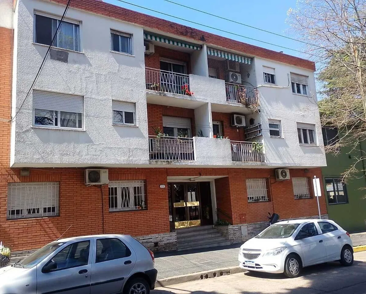 Alquiler Departamento - 2 Ambientes - Olivos