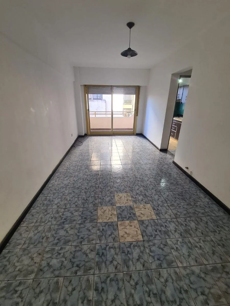 2 Ambientes C/balcón