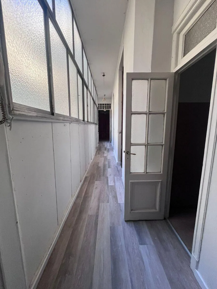 Bellísimo Departamento en Alquiler o Venta con Dependencia - Av Caseros 400