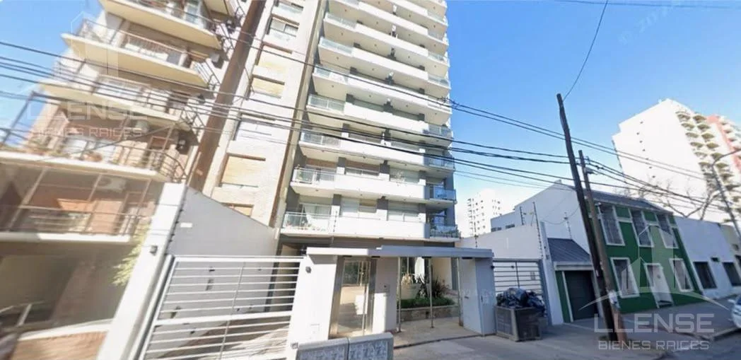 45 m² frente, balcón corrido