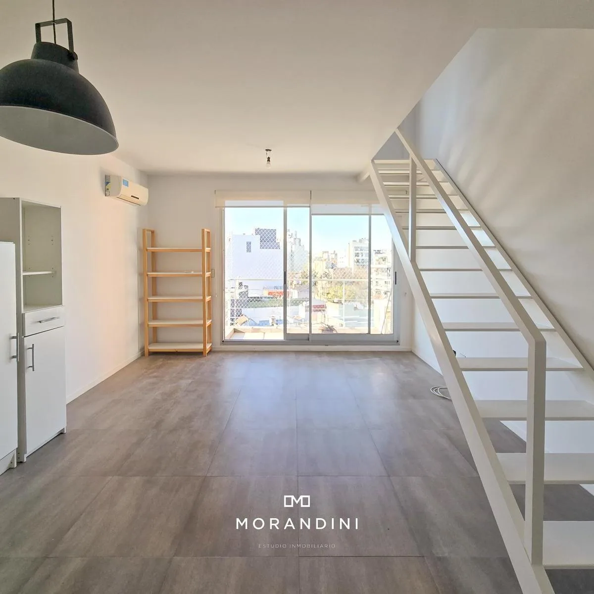 Departamento 2 Ambientes Duplex Doble Balcon con Parrilla