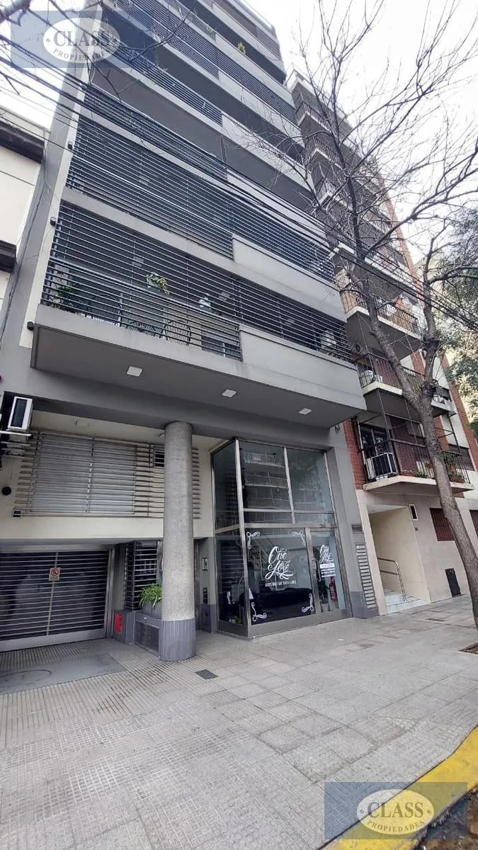 Departamento 3 Ambientes con Balcon en Alquiler en Flores!