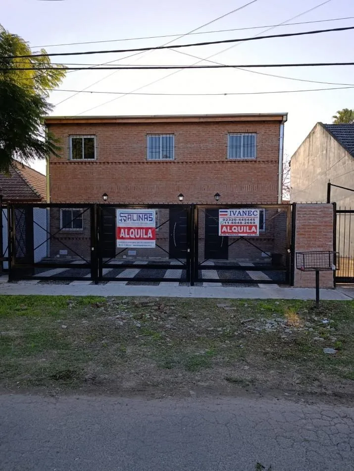 Дуплекс 2 комнаты, 50 м², нов.