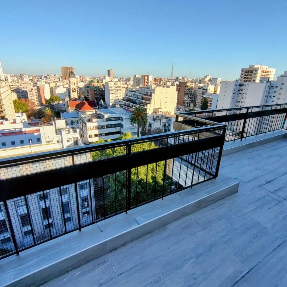 Alquiler Dpto de 3 Amb. Balcón Terraza. Nuevo