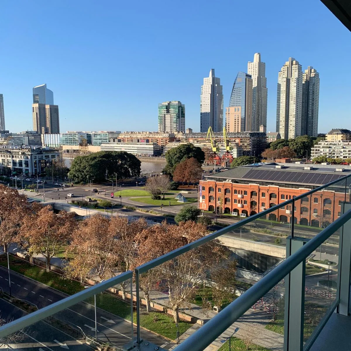 Excelente Monoamb. a Estrenar Quartier del Bajo Piso 10. Minimo 6 Meses