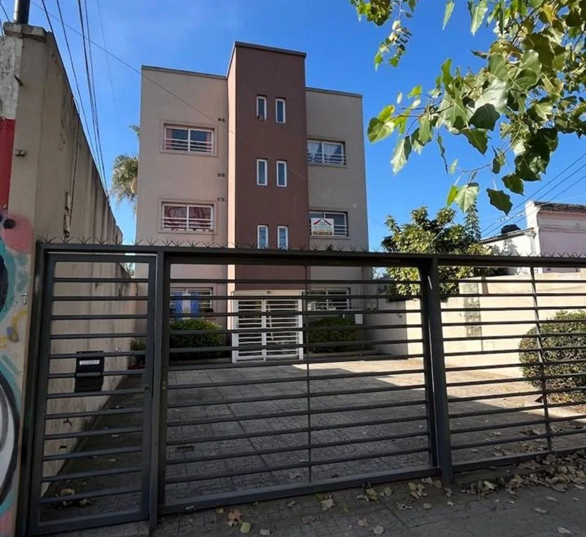 Departamento 2 Ambientes en Merlo Centro (Lado Norte)