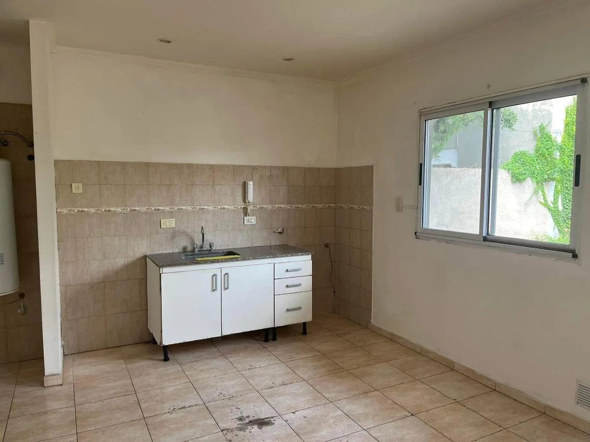 Excelente Duplex en Alquiler en Berazategui