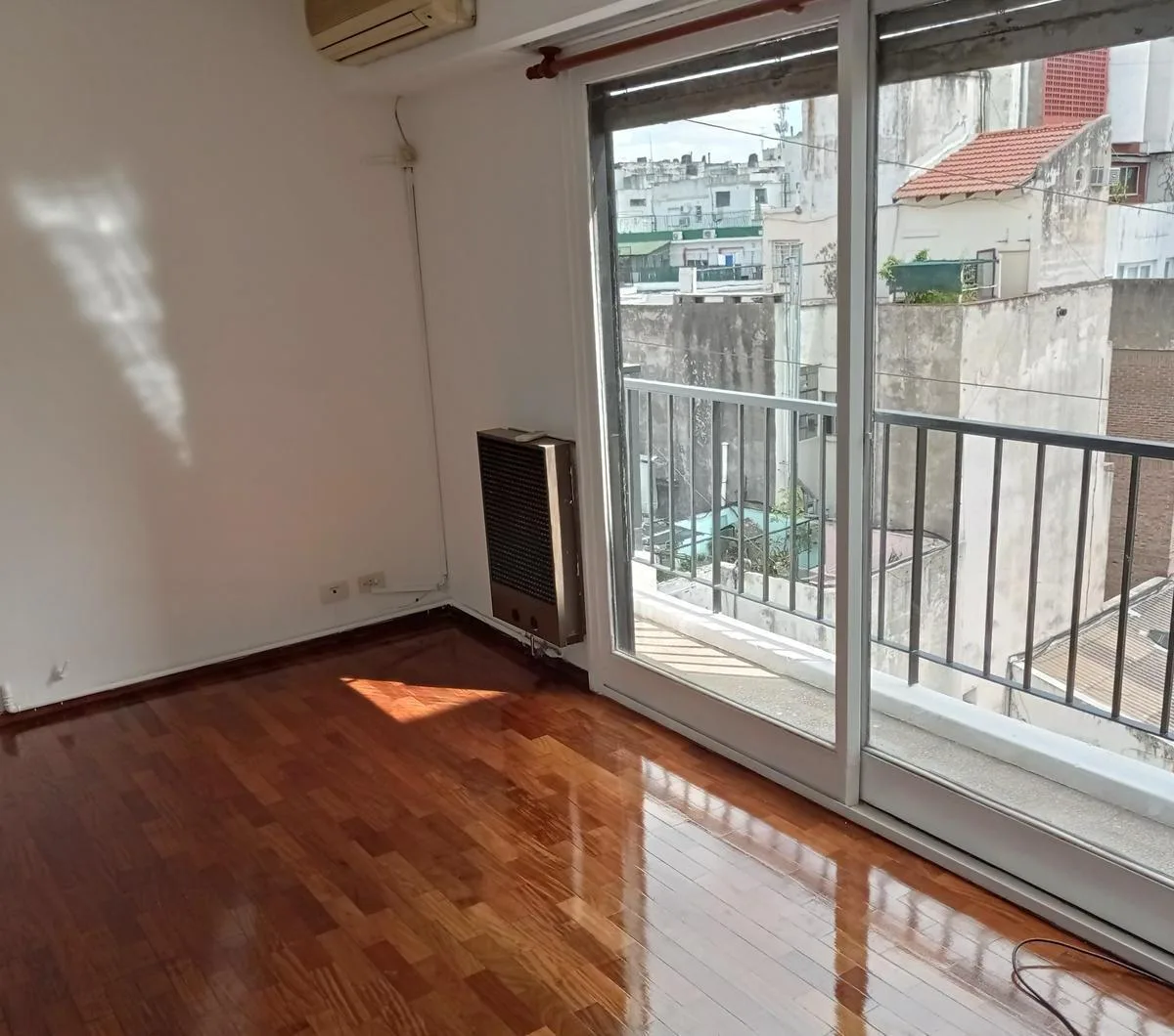 Departamento en Alquiler de 2 Ambientes en Recoleta Al Contrafrente, Hermosa Vista!