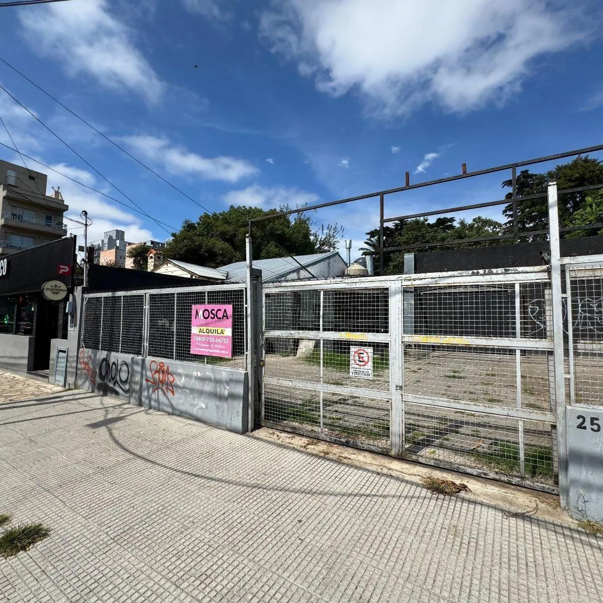Galpão em Moreno, 340 m² cobertos