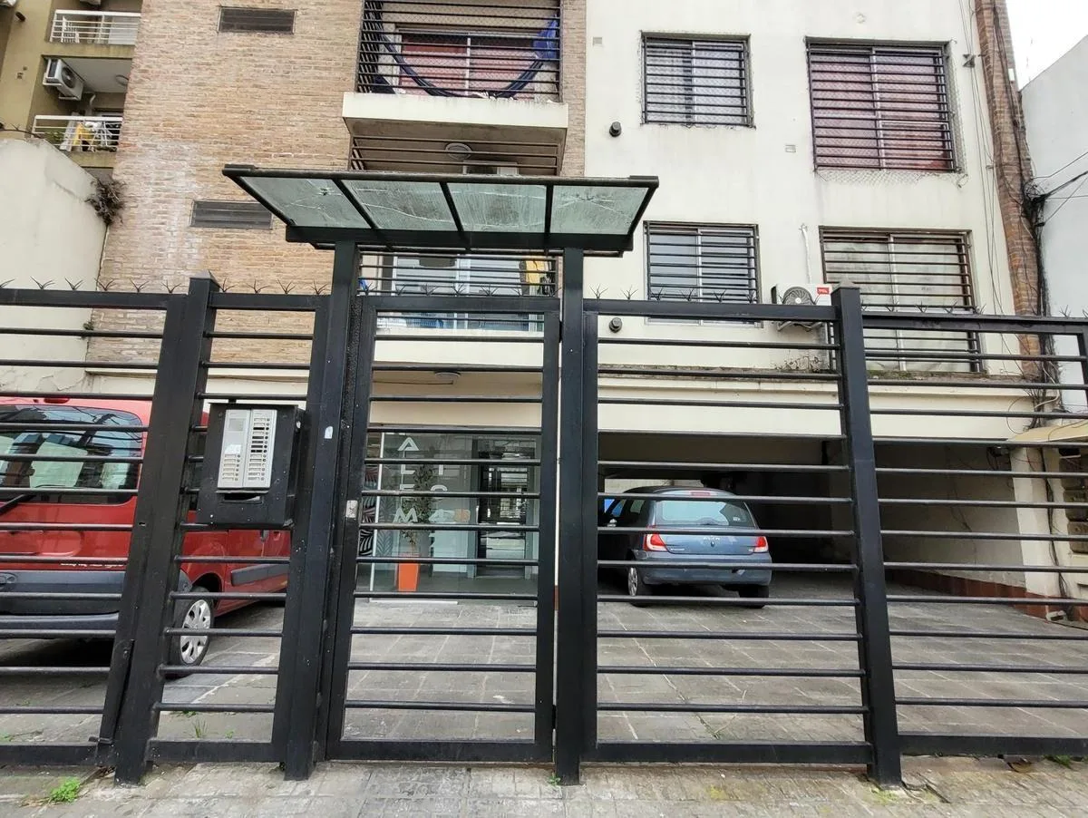 Departamento Monoambiente Amueblado - Morón