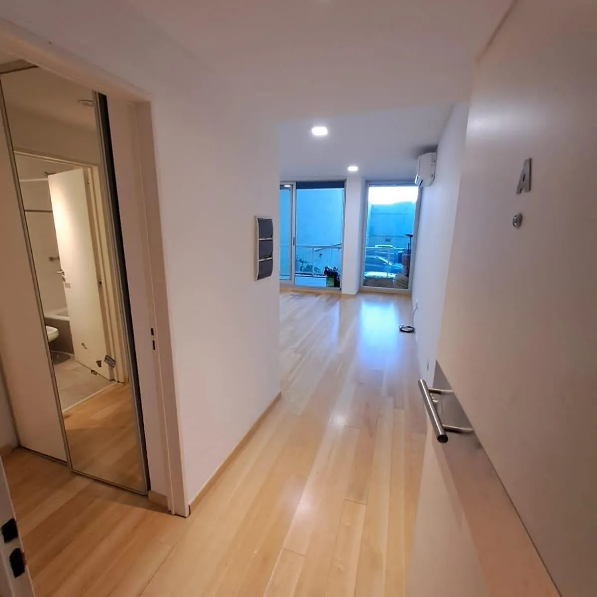 Excelente Monoambiente en Muy Buen Edificio y Ubicación
