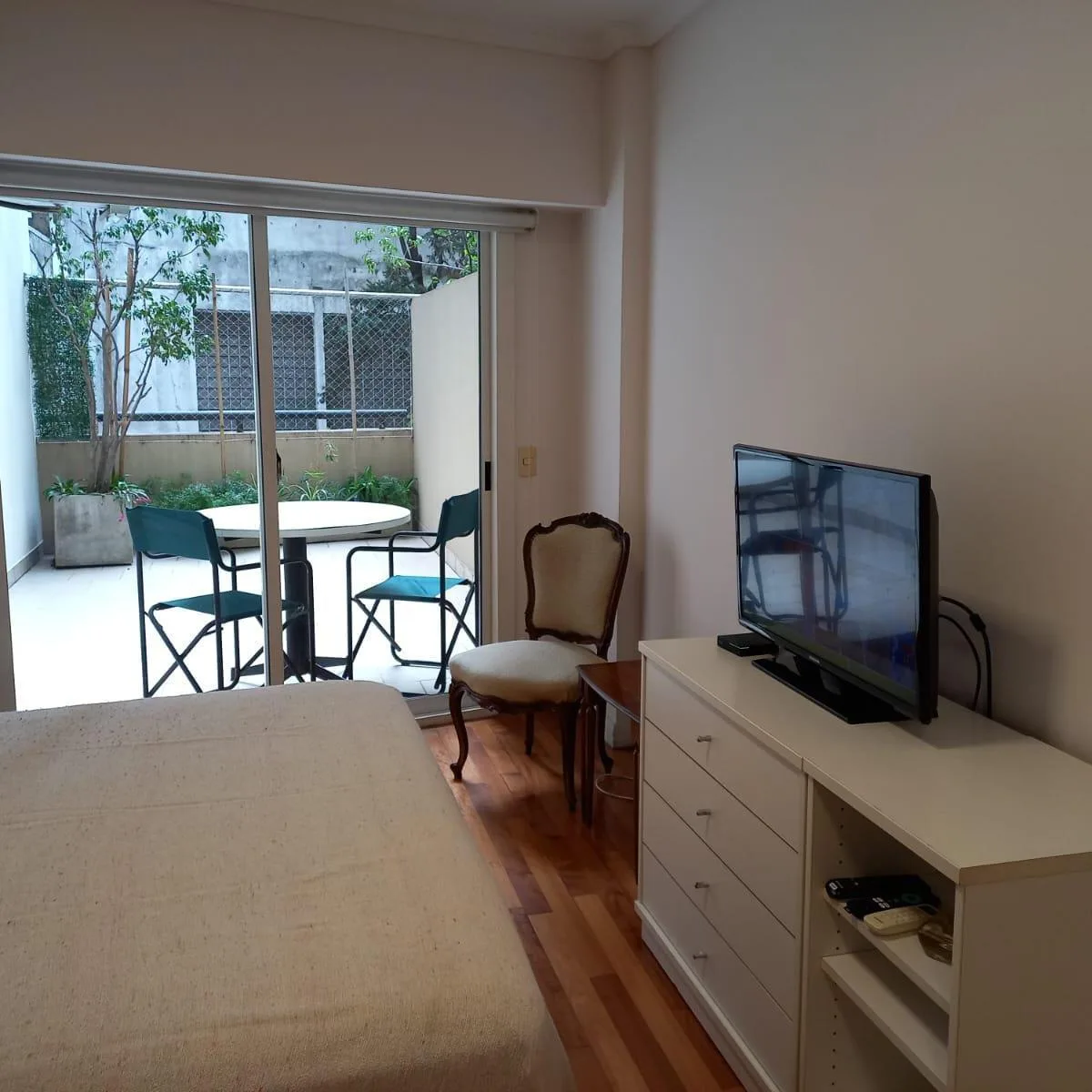 Studio with balcony terrace