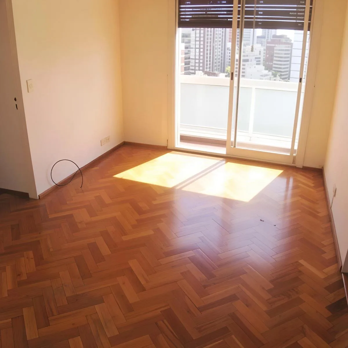 Alquiler 2 Ambientes | 35 m&sup2; | Balcón | Vista Abierta | Muy Luminoso
