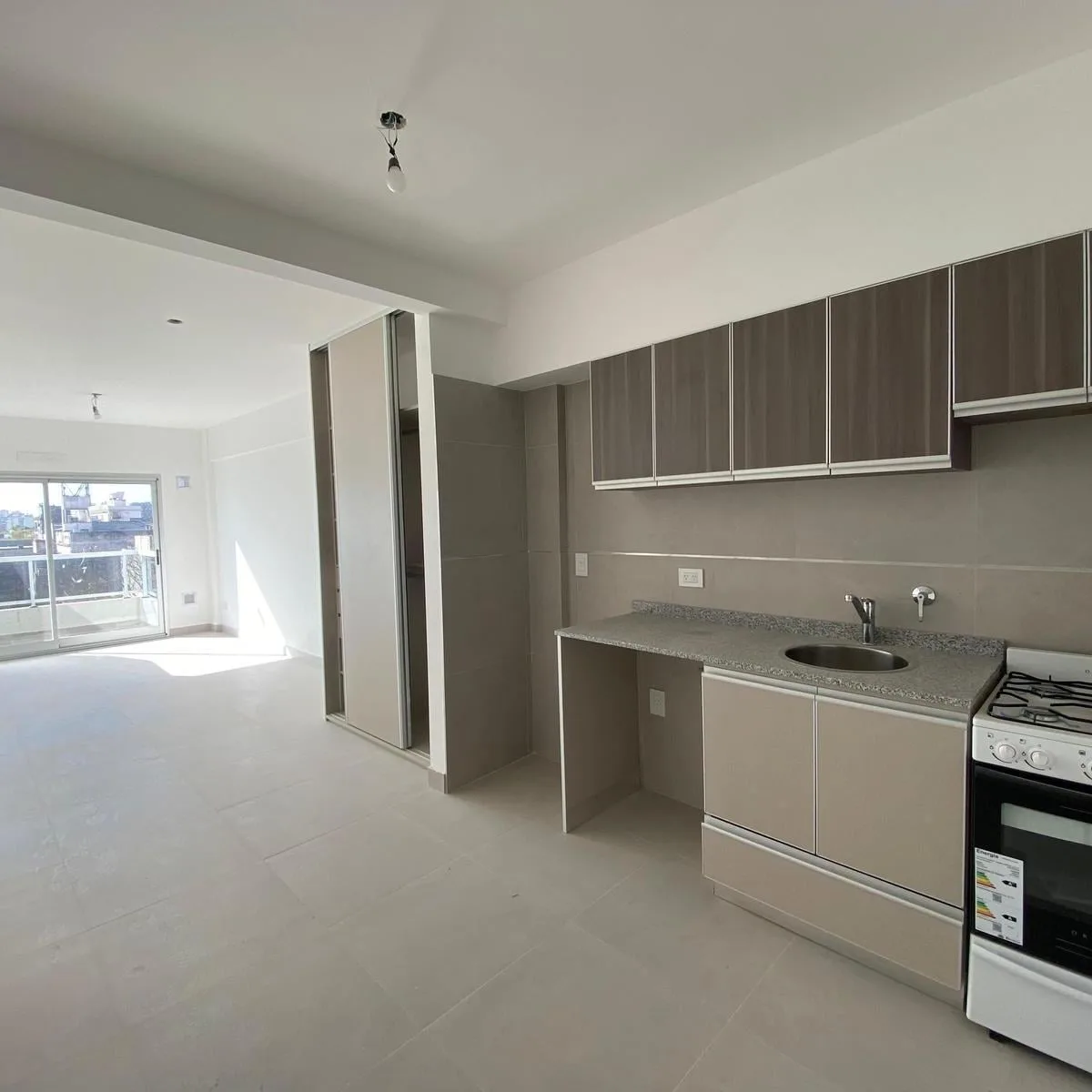 Alquiler Departamento Monoambiente Nuevo con Balcon Sobre Chivilcoy en Villa Devoto