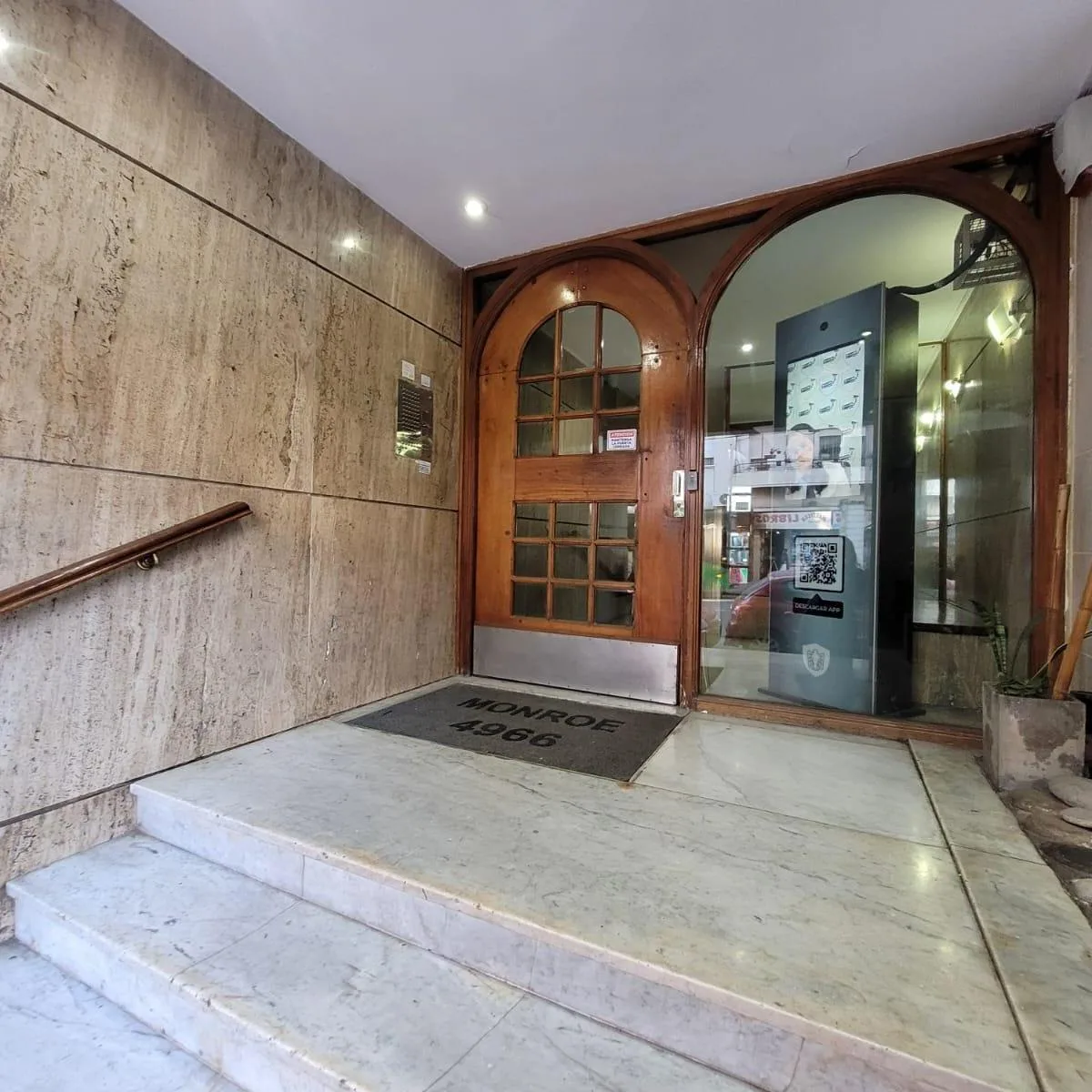Departamento de 2 Ambientes. Lateral. Villa Urquiza