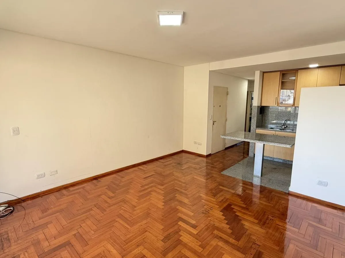 Departamento en Alquiler en Lanús Este