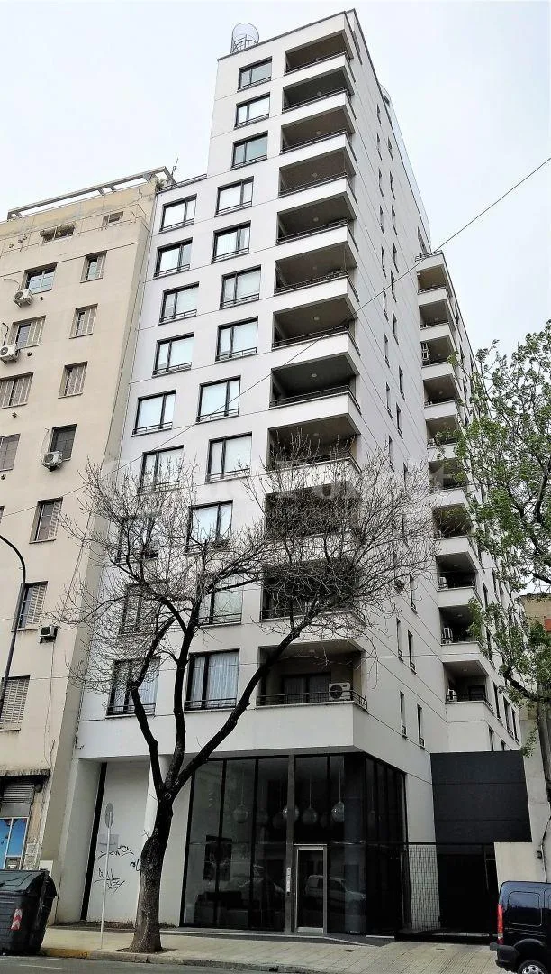 Alquiler de Departamento de 2 Ambientes con Balcón en San Telmo