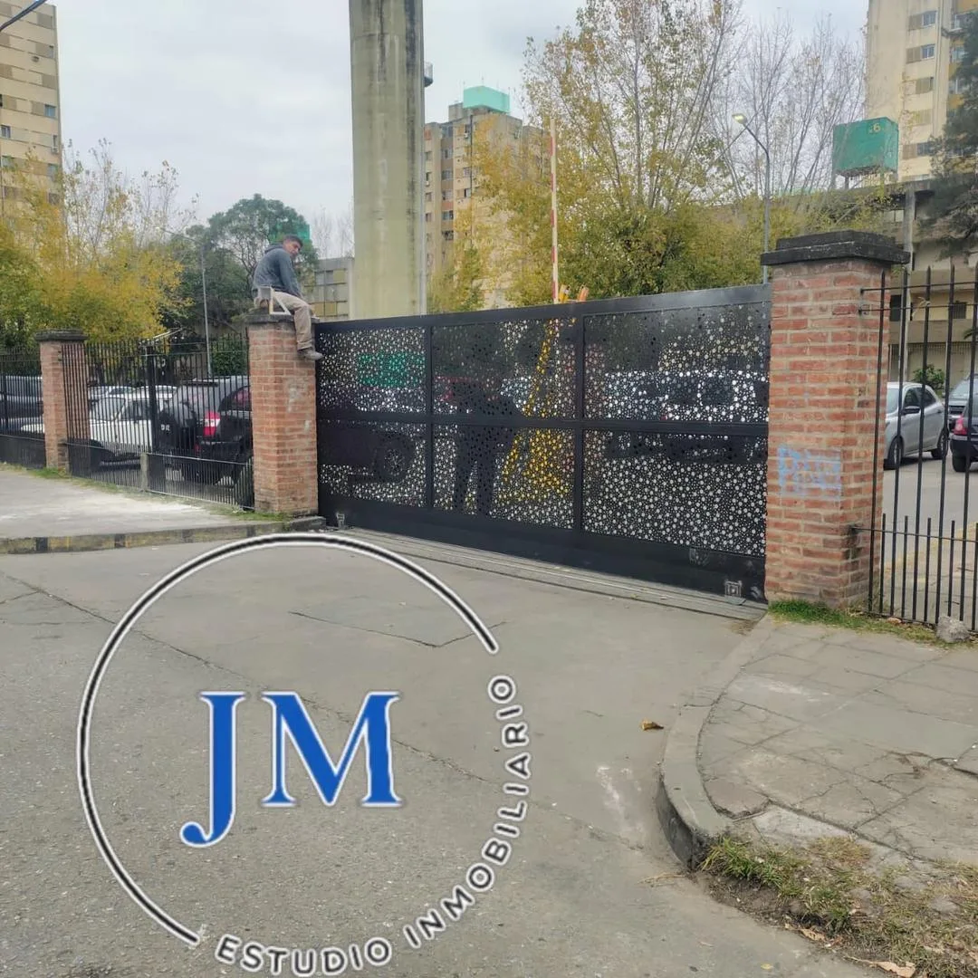 Фронтальный, 2 спальни, сад