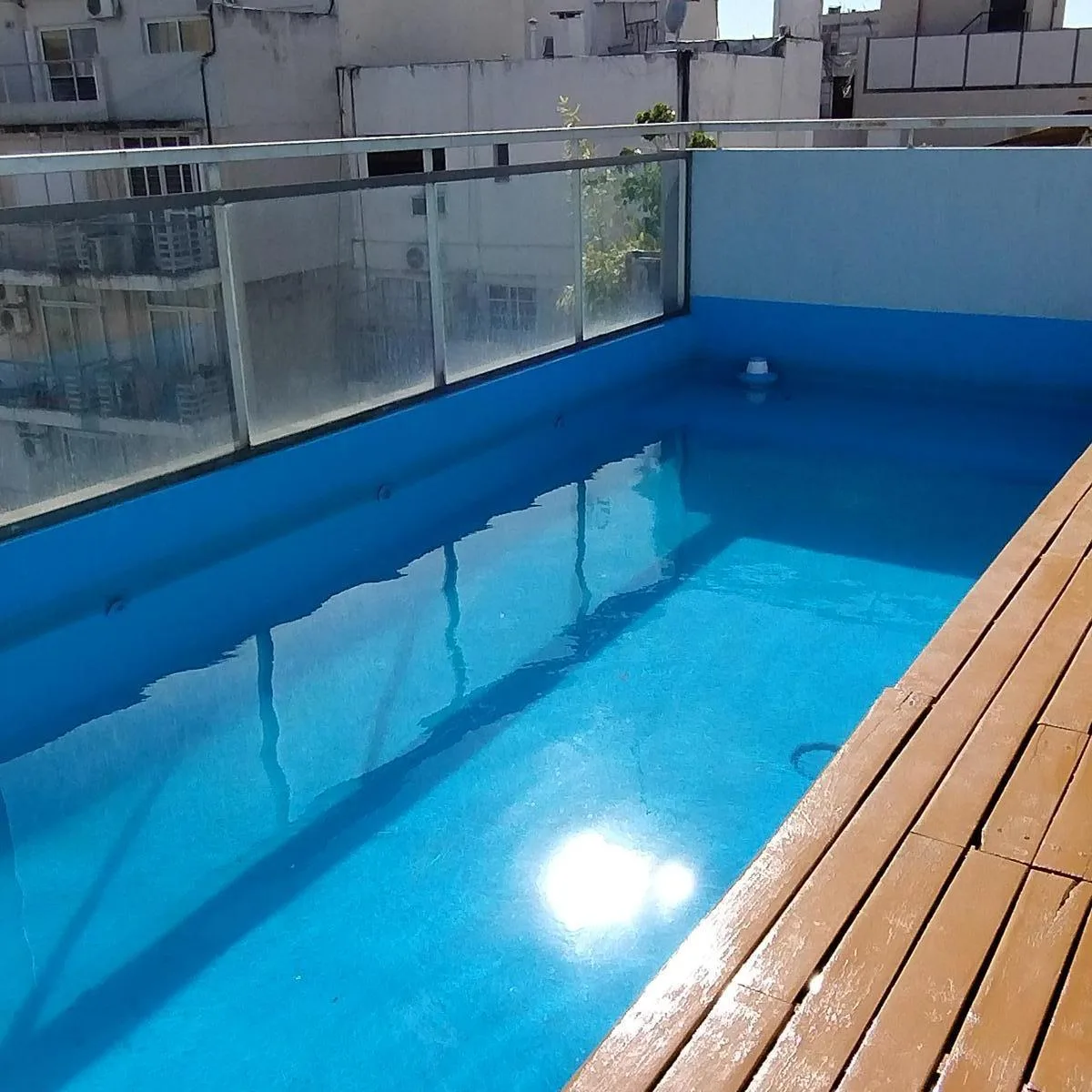 Studio com varanda e amenities