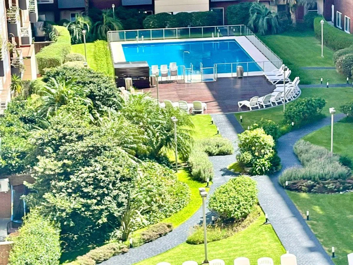 Exclusivo 2 Ambientes Amoblado - Edificio Los Robles - Vista a Jardines - Amenities Premium