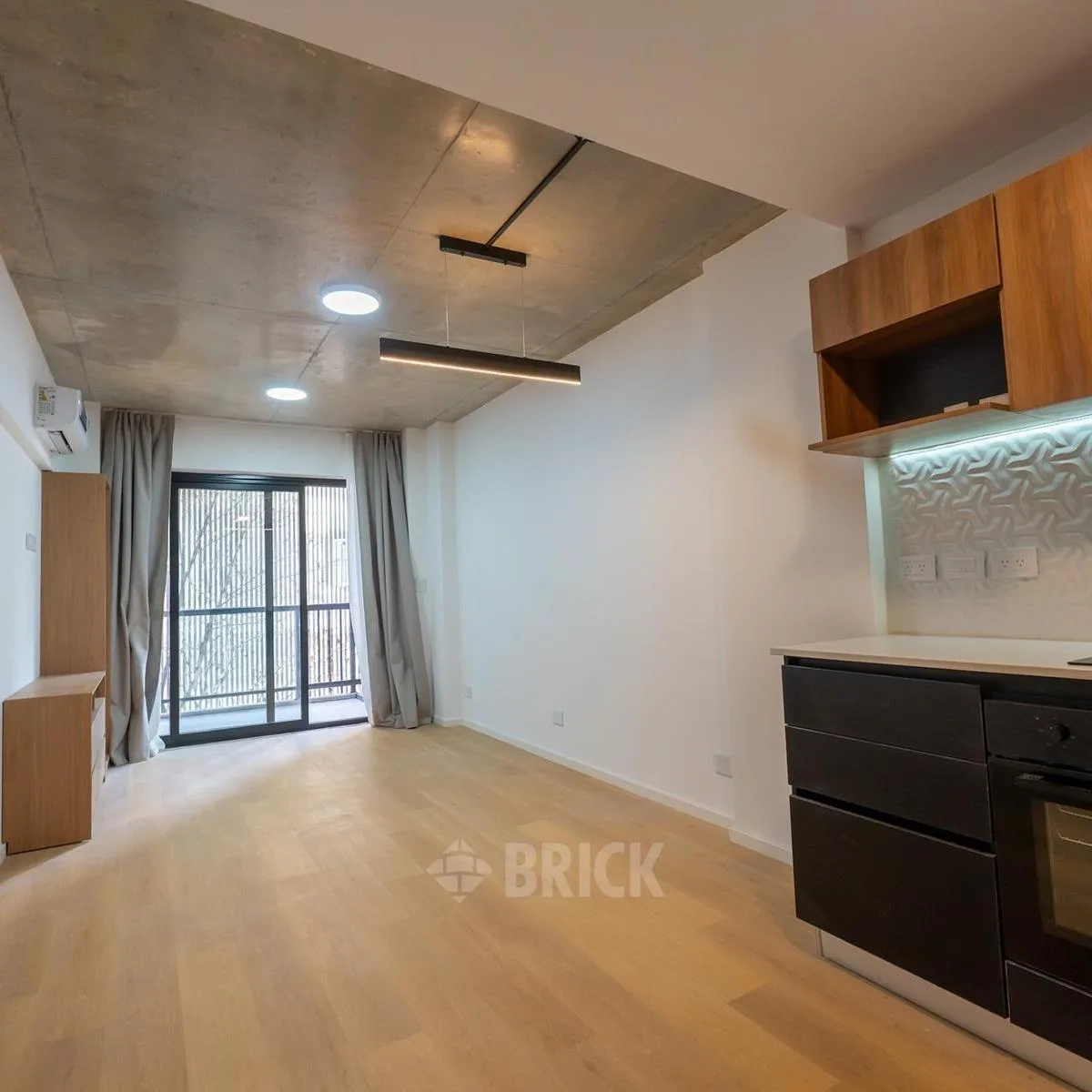 37 m² studio with balcony