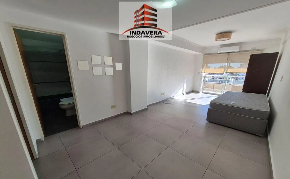 Excelente Depto de 1 Ambientes 34 m&sup2; - Balcón Terraza - Sum - Caseros Centro