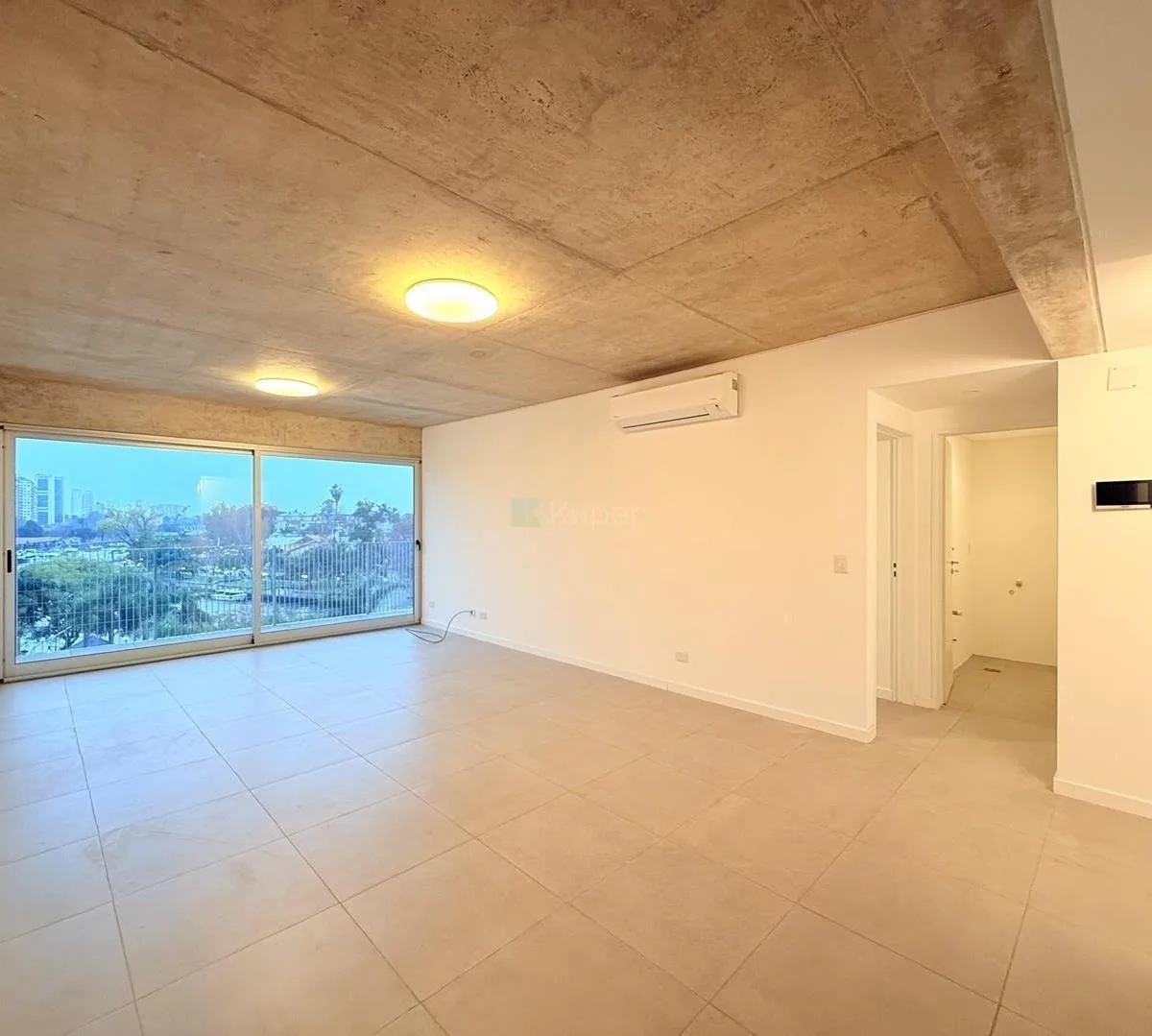 65 m², balcón y terraza
