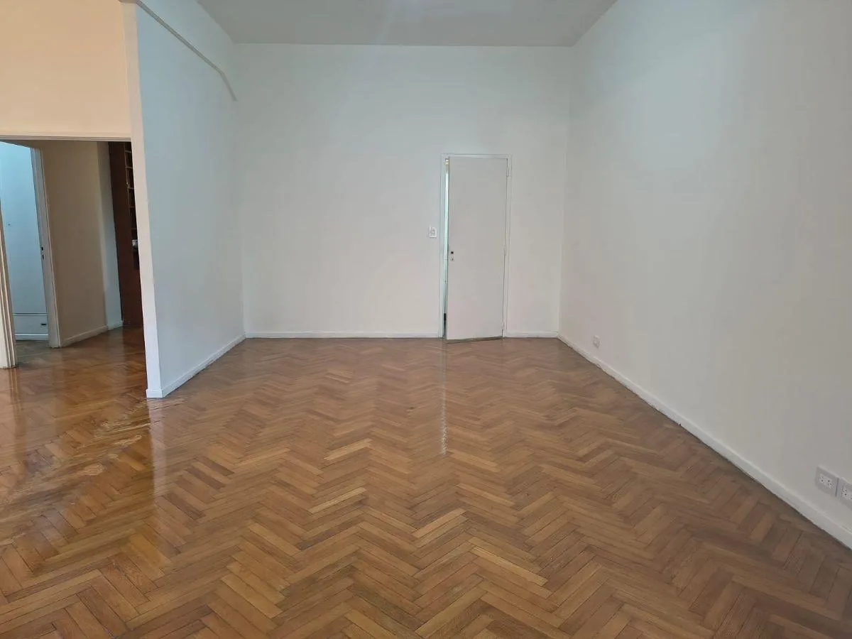 Arenales 941 Semipiso de 130 m&sup2; con 2 Dorm. en Alquiler en Retiro